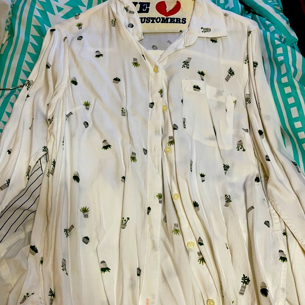 Plant shirt.
